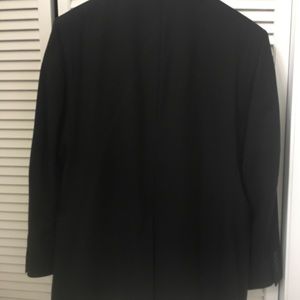 JM Haggar 2-piece black suit
